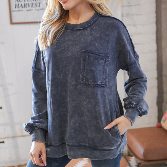 Zenana NWT Acid Wash Cotton Pullover with Side Pockets in Blackberry - Picture 8 of 8